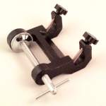 Bench Clamp for Rod Fits rods with diameters up to 15mm (9/16in).
Materials: Cast iron, painted.
