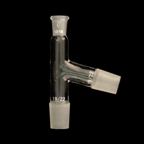 3-Way Distillation Adapter, Thermometer Joint, 75 degrees Thermometer joint size 10/18. Inner joints size 19/22. Immersion 25mm.